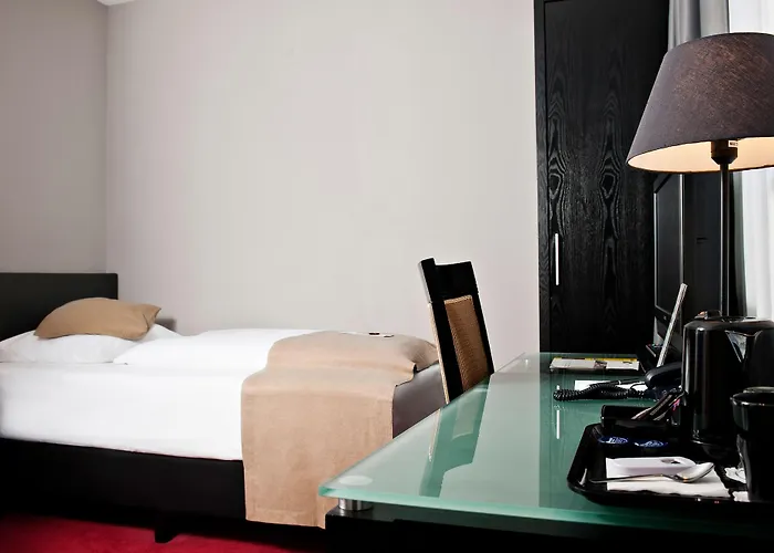 Homaris The Corner - Self-check In