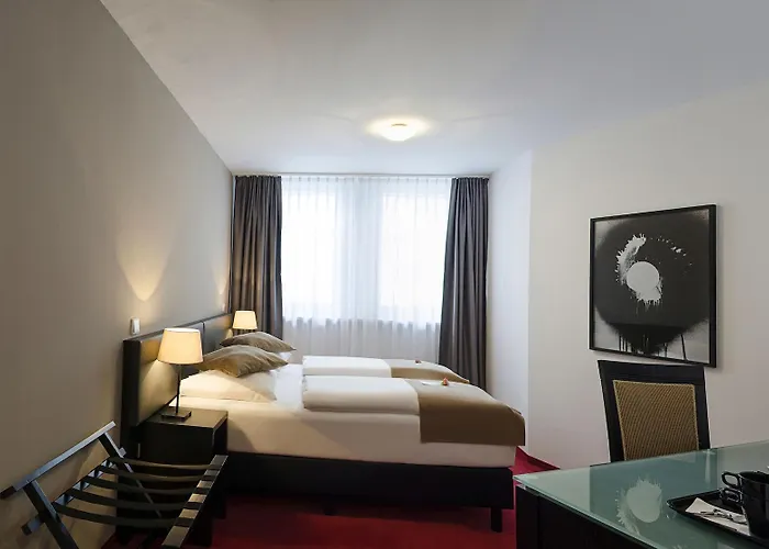 Homaris The Corner - Self-check In Hotel