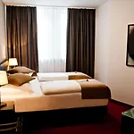 Homaris The Corner - Self-check In Hotel 3*
