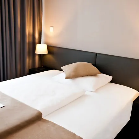 Homaris The Corner - Self-Check In 3* Francoforte sul Meno