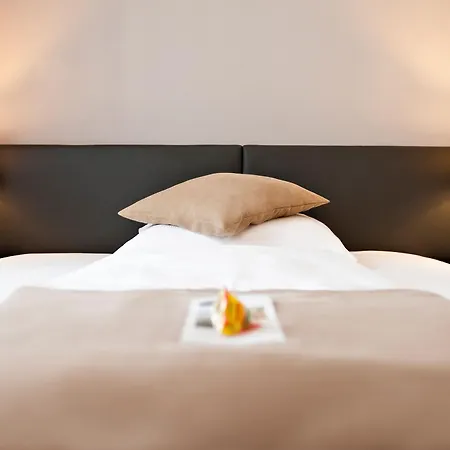 Homaris The Corner - Self-Check In Hotel 3*