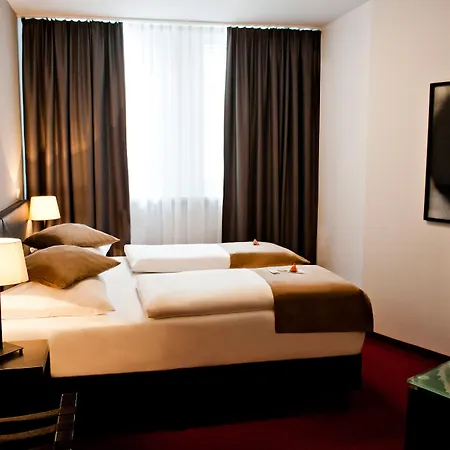 Homaris The Corner - Self-Check In Hotel 3*