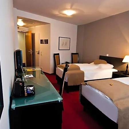 Hotel Homaris The Corner - Self-check In 3*