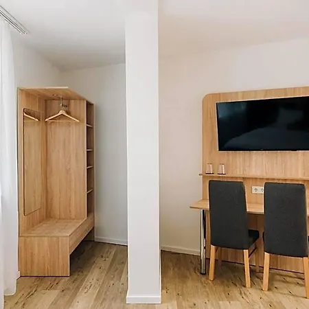 Homaris The Corner - Self-check In Hotel