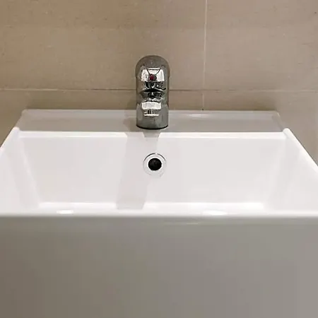 Homaris The Corner - Self-check In Hotel 3*
