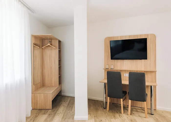 Homaris The Corner - Self-check In Hotel 3*