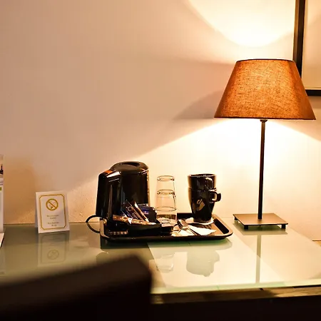 Homaris The Corner - Self-Check In